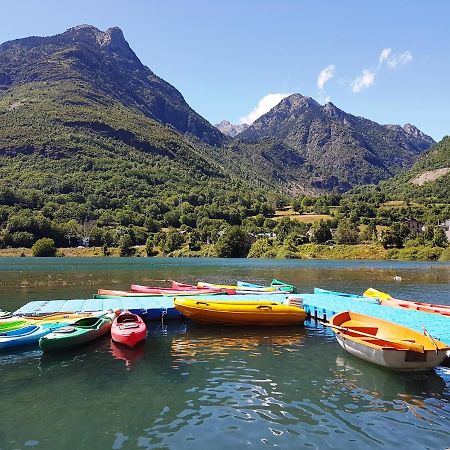 Escuadros Lägenhet Benasque Exteriör bild